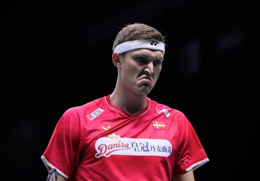 关于托特纳姆赛后遗憾出局,志在德甲名次提升,目标明确,更衣室氛围转暖的信息 关于托特纳姆赛后遗憾出局,志在德甲名次提升,目标明确,更衣室氛围转暖的信息