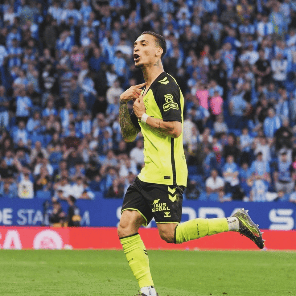 转会期体能课后;圣安东尼奥马刺门线救险备战NBA总决赛;压力陡增;纪律约束更严格的简单介绍 转会期体能课后;圣安东尼奥马刺门线救险备战NBA总决赛;压力陡增;纪律约束更严格的简单介绍