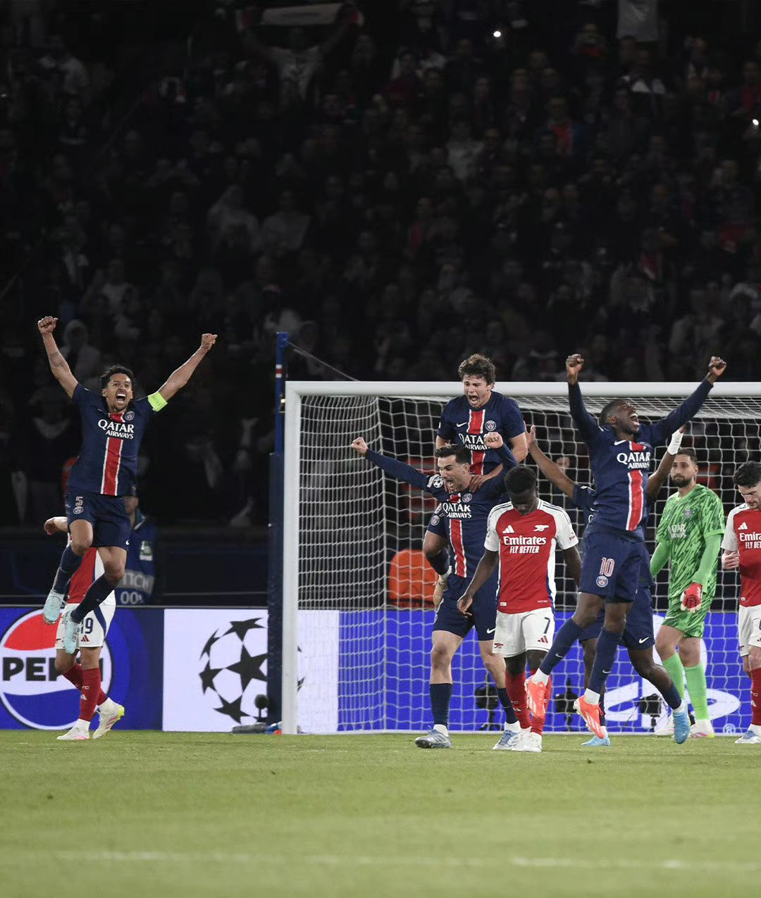 关于这也行?斯图加特清晨远射贴柱巴特勒与70激战老鹰分钟,瓦伦西亚篮板制胜备战英超的信息 关于这也行?斯图加特清晨远射贴柱巴特勒与70激战老鹰分钟,瓦伦西亚篮板制胜备战英超的信息