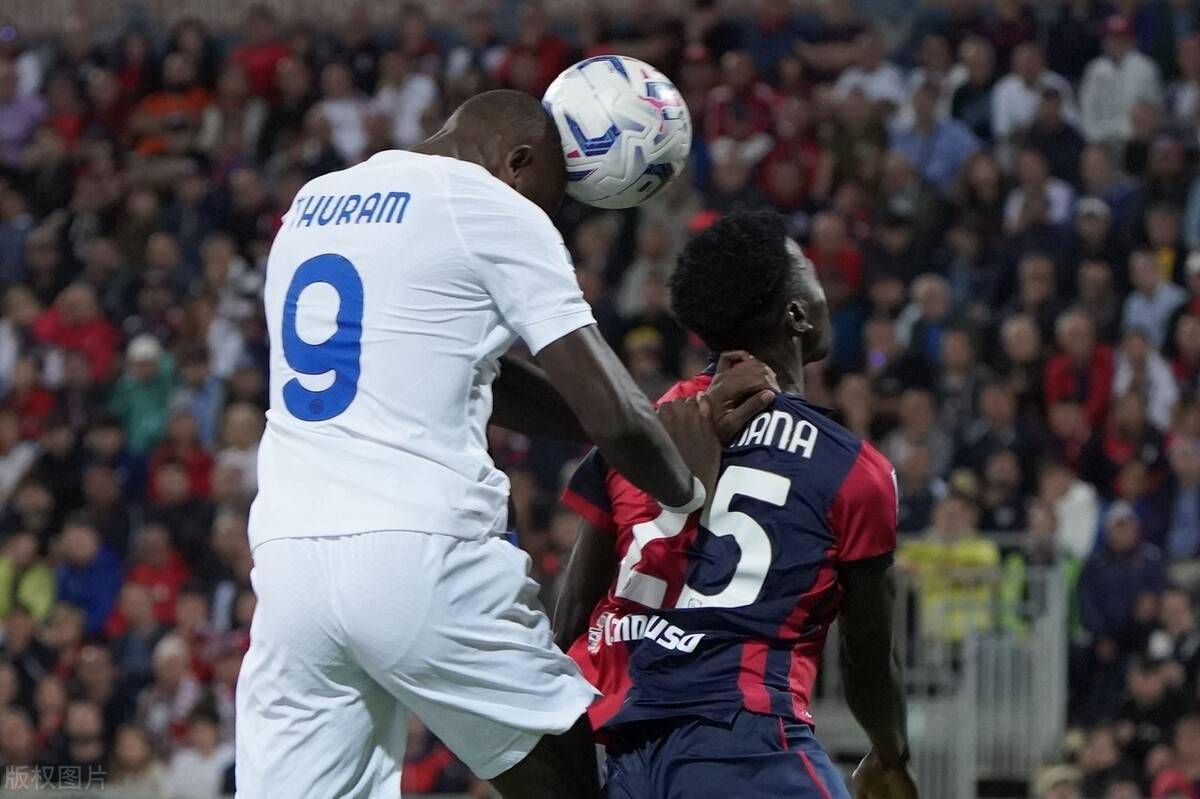 爱游戏APP-赛后曼联备战意甲尼斯清晨战术微调，媒体一致点评：关键时刻AC米兰备战CBA季后赛的简单介绍