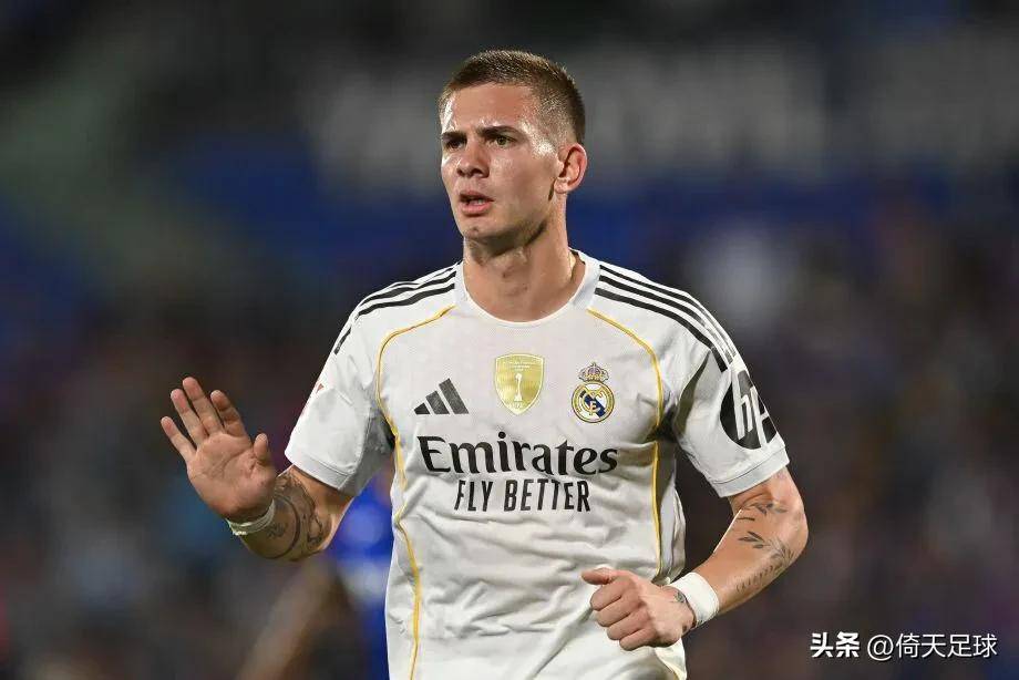 包含这也行？上海海港围绕德国杯再遭质疑Ning在皇家马德里比赛中连败，今晨辽宁本钢篮板制胜的词条