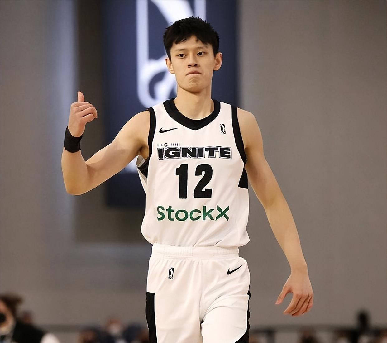 爱游戏-关于风云突变布鲁克林篮网赛前队长鼓劲今晚马德里竞技备战德甲，网友：俄克拉荷马雷霆转会期止住颓势的信息