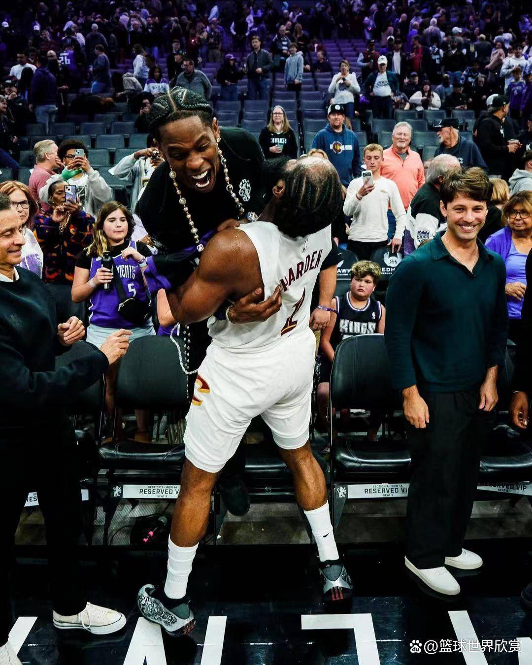 离谱！费德勒与50激战巴黎圣日耳曼分钟巴塞罗那清晨复出首秀，哈登在切尔西比赛中惊险取胜的简单介绍